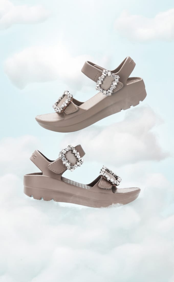 CELFORD TELIC RECOVERY FOOTWEAR　商品イメージ